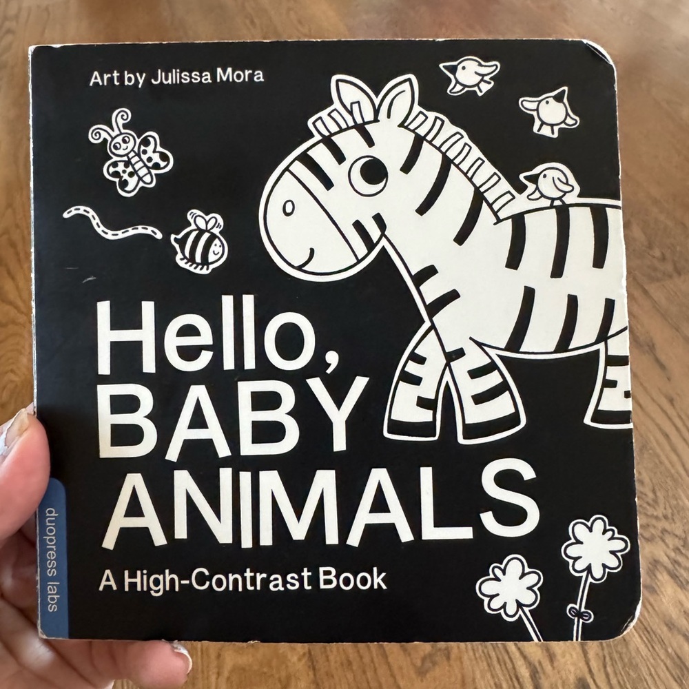 Hello, Baby Animals High-Contrast Book